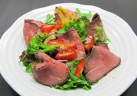 緑黄色サラダの画像